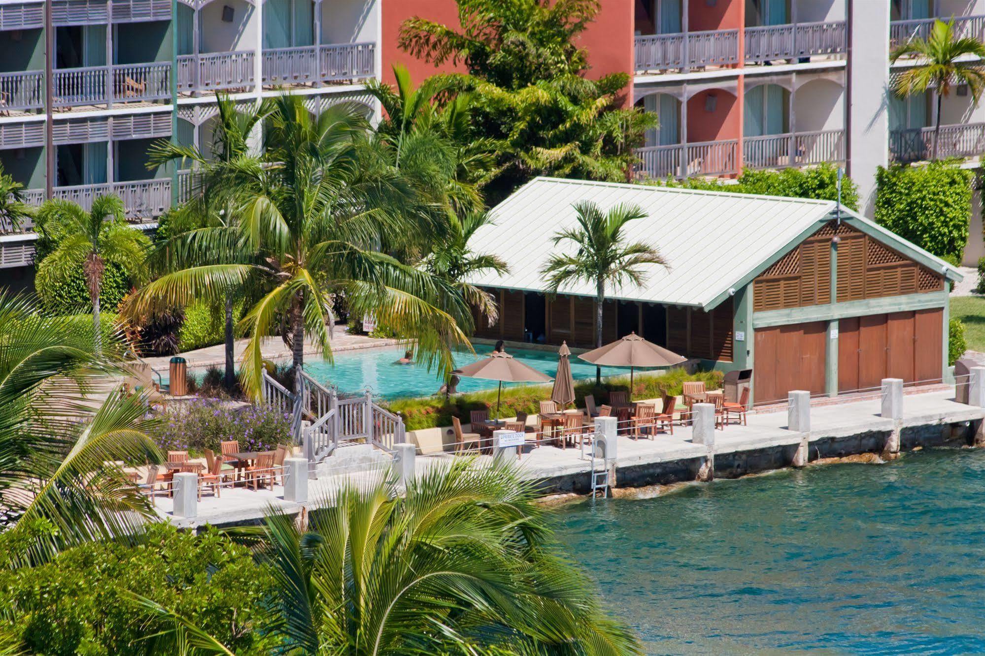 Pelican Bay Hotel Freeport Exterior photo